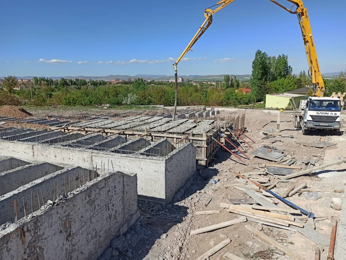 Elmalı İnşaat Betoncusu